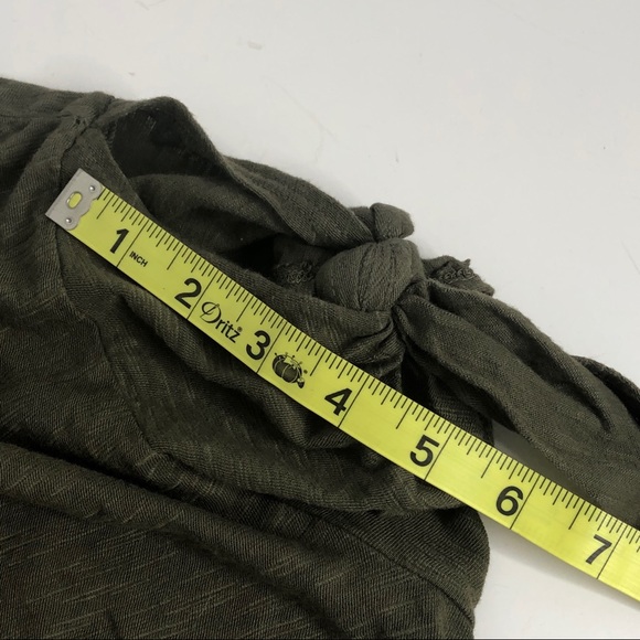 Left of Center Army Green Tie Sleeve Tee M - Picture 7 of 8